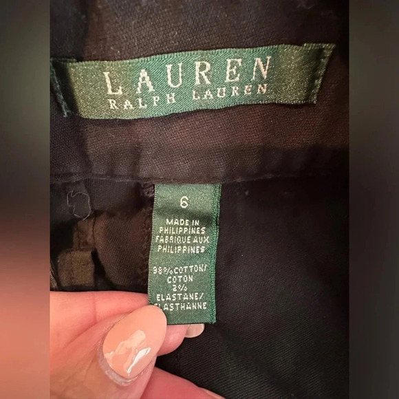 Lauren Ralph Lauren | Black Vintage Pencil Skirt Size 6 Attached Belt & Buckle - Picture 4 of 6